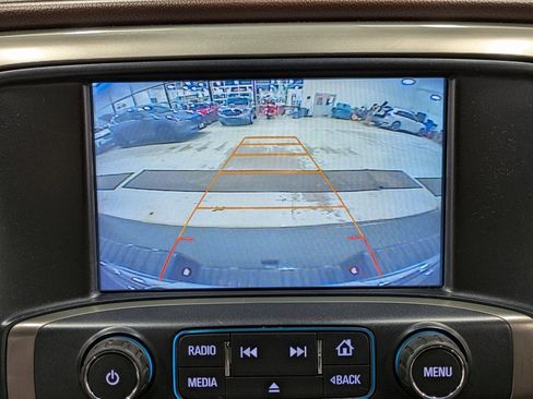 Used 2016 Chevrolet Silverado 2500 High Country w/ Duramax Plus Package image 12