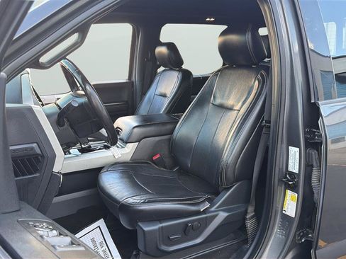 Used 2019 Ford F150 Lariat AWD/4WD image 12