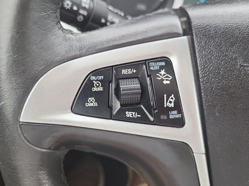 Used 2017 Chevrolet Equinox Premier w/ Enhanced Convenience Package AWD/4WD image 32