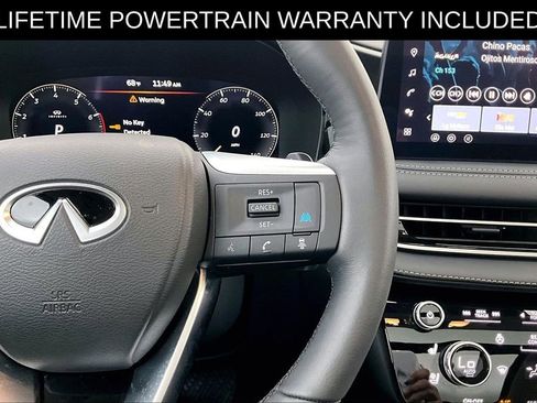 Certified 2026 INFINITI QX60 Luxe w/ Family Package FWD image 28
