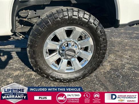 Used 2021 Ford F350 Platinum w/ FX4 Off-Road Package image 10