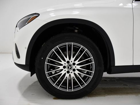 New 2026 Mercedes-Benz GLC 300 4MATIC image 6