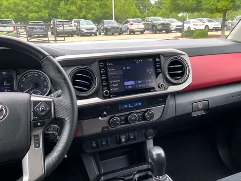 Certified 2022 Toyota Tacoma SR5 w/ Technology Package RWD image 7