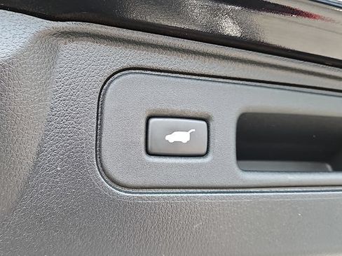 Used 2023 Honda Passport EX-L image 29