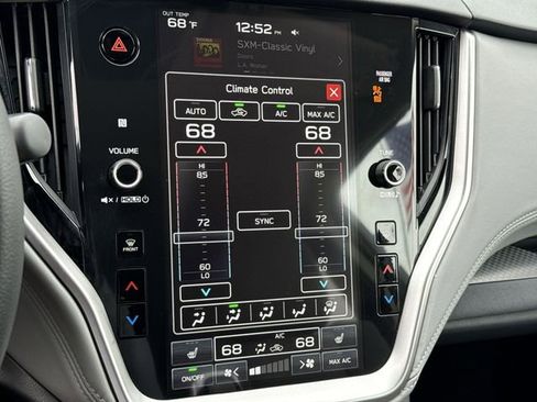 Used 2025 Subaru Outback Premium image 22