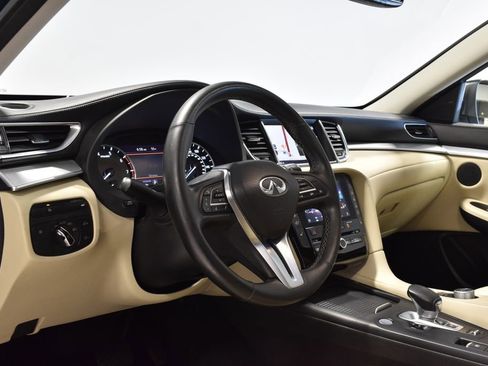 Used 2020 INFINITI QX50 Essential w/ Cargo Package image 11