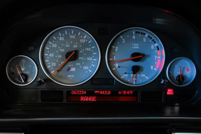 Used 2003 BMW M5 RWD image 27