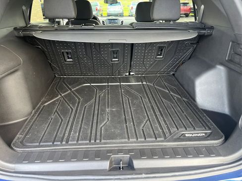 Used 2023 Chevrolet Equinox LT image 24