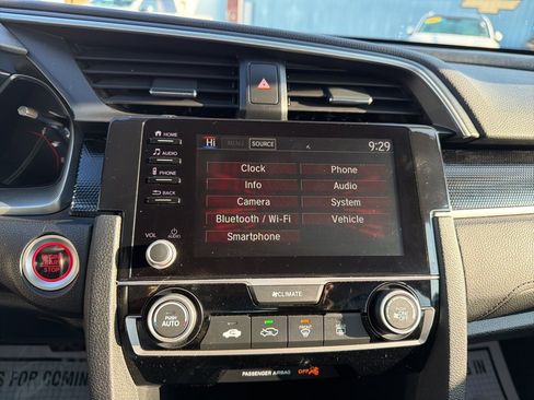 Used 2019 Honda Civic Sport image 21