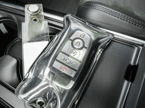 Used 2023 Ford F150 Raptor w/ Raptor Carbon Fiber Package image 36