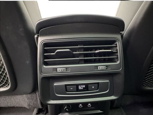 Used 2023 Audi Q7 2.0T Premium w/ Convenience Package AWD/4WD image 41
