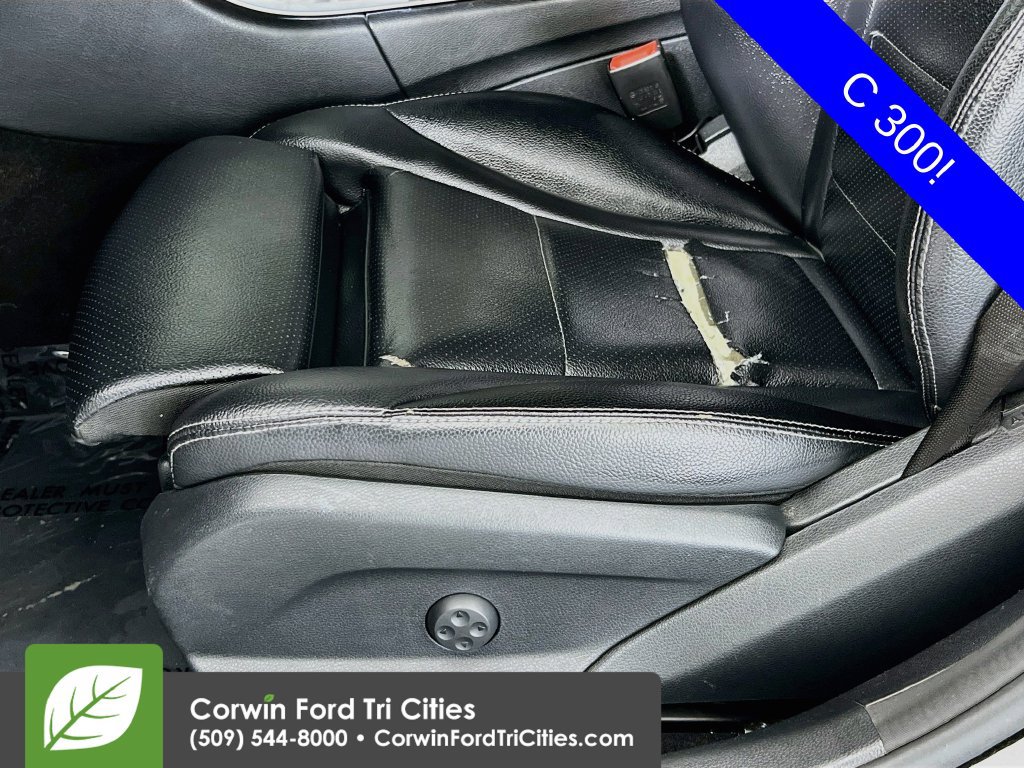Used 2017 Mercedes-Benz C 300 Sedan image 22