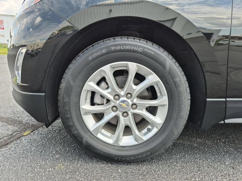 Certified 2021 Chevrolet Equinox LT FWD image 33