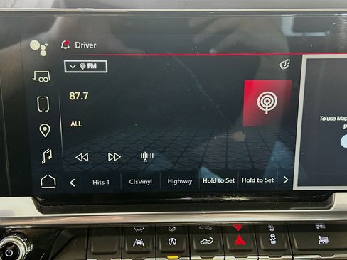 Used 2024 GMC Sierra 1500 Elevation image 19