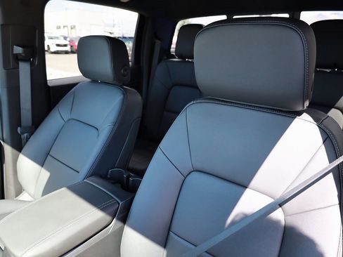 New 2026 GMC Canyon Elevation w/ Convenience Package image 17