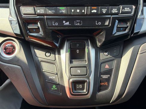 Used 2018 Honda Odyssey EX-L image 18