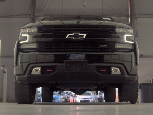 Used 2021 Chevrolet Silverado 1500 LT Trail Boss w/ Convenience Package II AWD/4WD image 4
