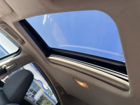 Used 2021 Honda HR-V EX image 13