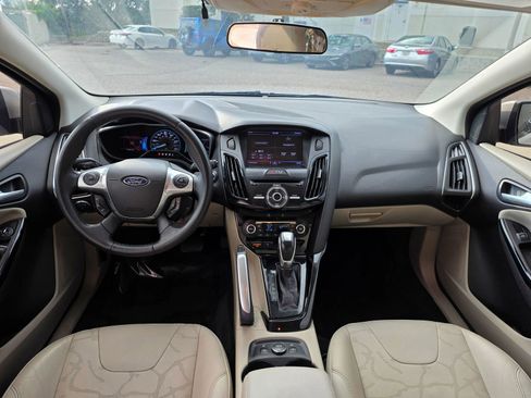 Used 2013 Ford Focus Electric Hatchback FWD image 35
