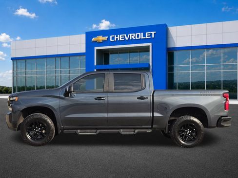 Certified 2020 Chevrolet Silverado 1500 LT Trail Boss AWD/4WD image 3