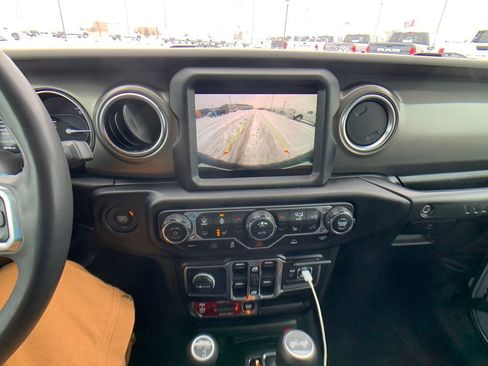 Used 2023 Jeep Wrangler Unlimited Rubicon 4xe w/ Cold Weather Group image 22