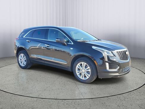 Certified 2023 Cadillac XT5 Luxury image 2