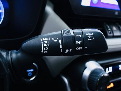 Used 2024 Toyota RAV4 Limited image 13