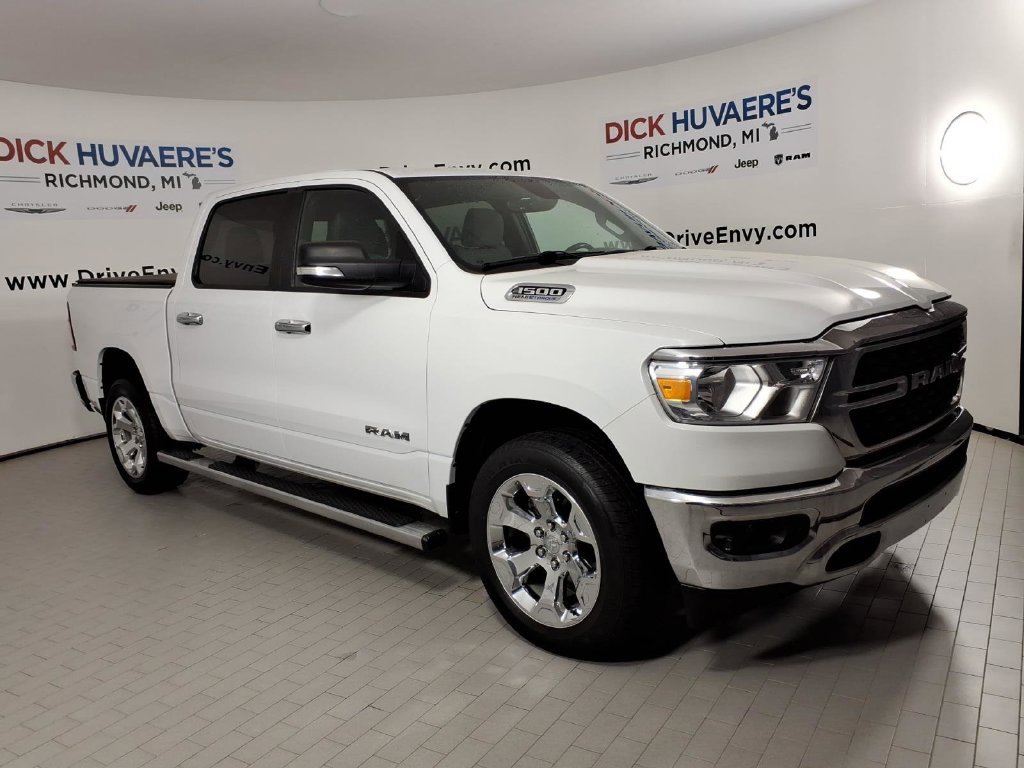 Used 2023 RAM 1500 Big Horn AWD/4WD image 3
