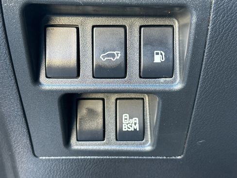 Used 2013 Lexus RX 450h AWD image 30