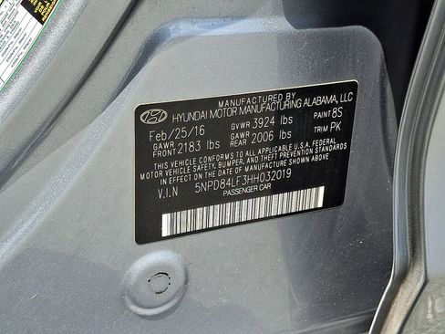 Used 2017 Hyundai Elantra SE FWD image 27