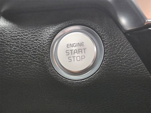 Certified 2022 Kia Telluride SX w/ SX Prestige Package image 23