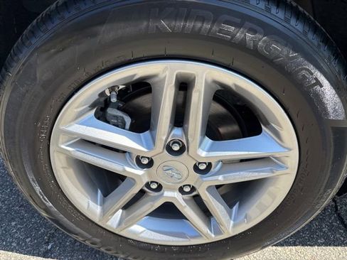 Used 2022 Hyundai Kona SE image 15