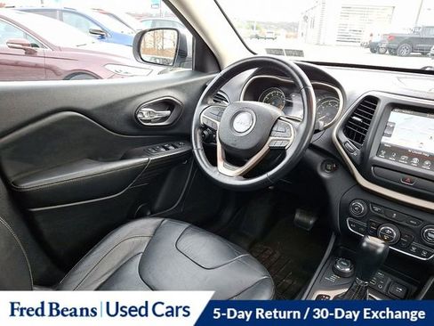 Used 2014 Jeep Cherokee Limited image 16