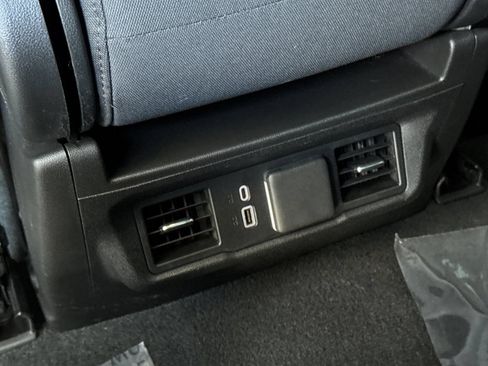 Used 2025 Chevrolet Silverado 2500 LT w/ Convenience Package AWD/4WD image 43