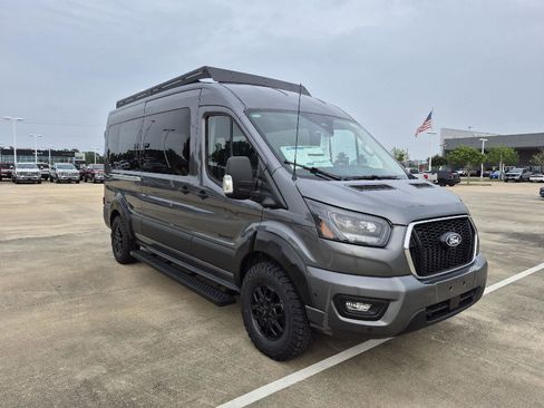 New 2026 Ford Transit 250 148 Medium Roof Extended AWD image 21