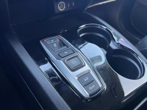 Used 2016 Honda Pilot Elite image 17