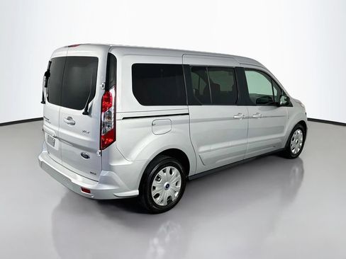 Used 2022 Ford Transit Connect XLT FWD image 7