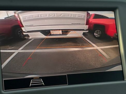 Used 2023 Chevrolet Equinox RS FWD image 14