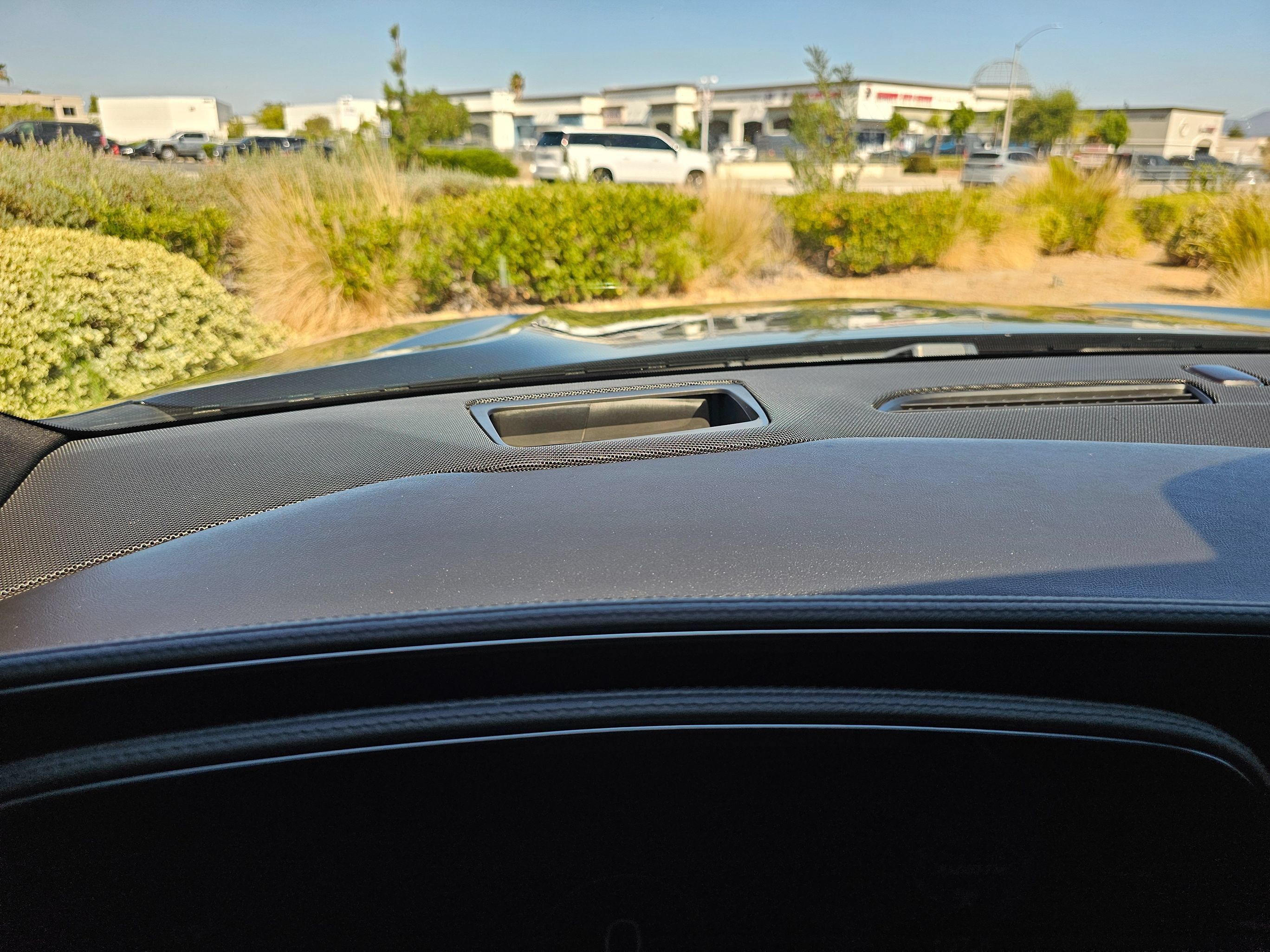 Used 2023 Cadillac Escalade Premium Luxury RWD image 52
