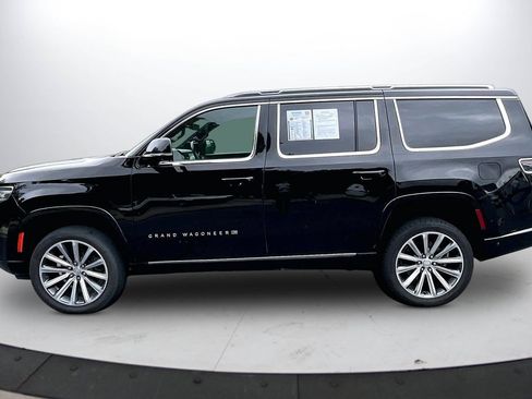 Used 2023 Jeep Grand Wagoneer Series II AWD/4WD image 5