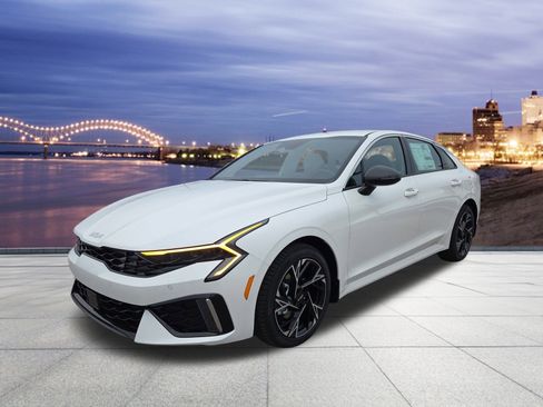 New 2026 Kia K5 GT-Line image 1