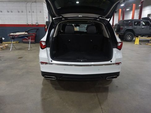 Used 2023 Acura MDX SH-AWD w/ Technology Package image 17