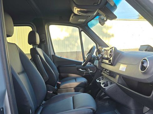 New 2026 Mercedes-Benz Sprinter 2500 image 11