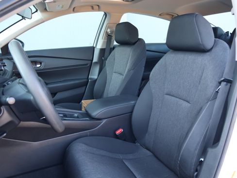Used 2024 Honda Accord EX image 32