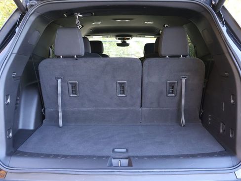 Certified 2023 Chevrolet Traverse LT image 50