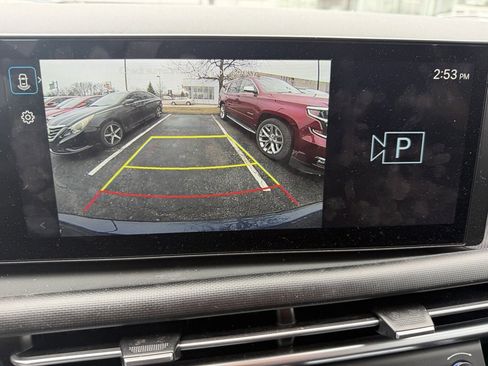 Used 2025 Hyundai Tucson SE image 10