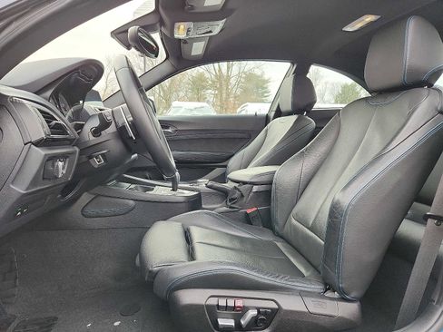 Used 2017 BMW M2 image 13