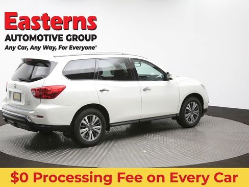 Used 2020 Nissan Pathfinder SL AWD/4WD image 48