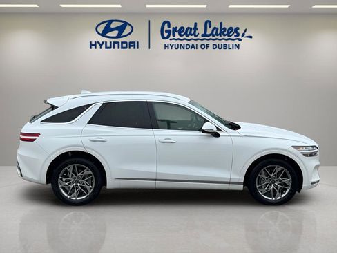 Used 2024 Genesis GV70 2.5T AWD/4WD image 6