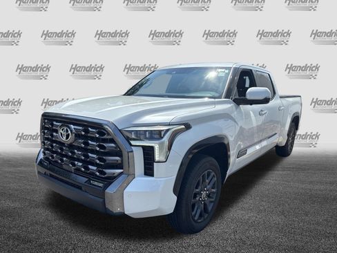 Used 2022 Toyota Tundra Platinum w/ Advanced Package AWD/4WD image 11